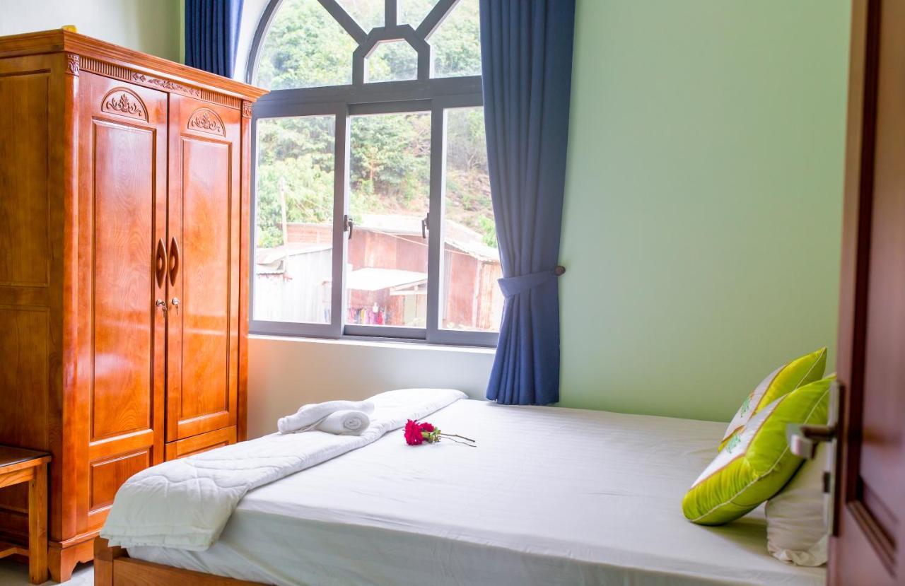 Sunrise Hotel Chi Khu Co Ong Екстер'єр фото