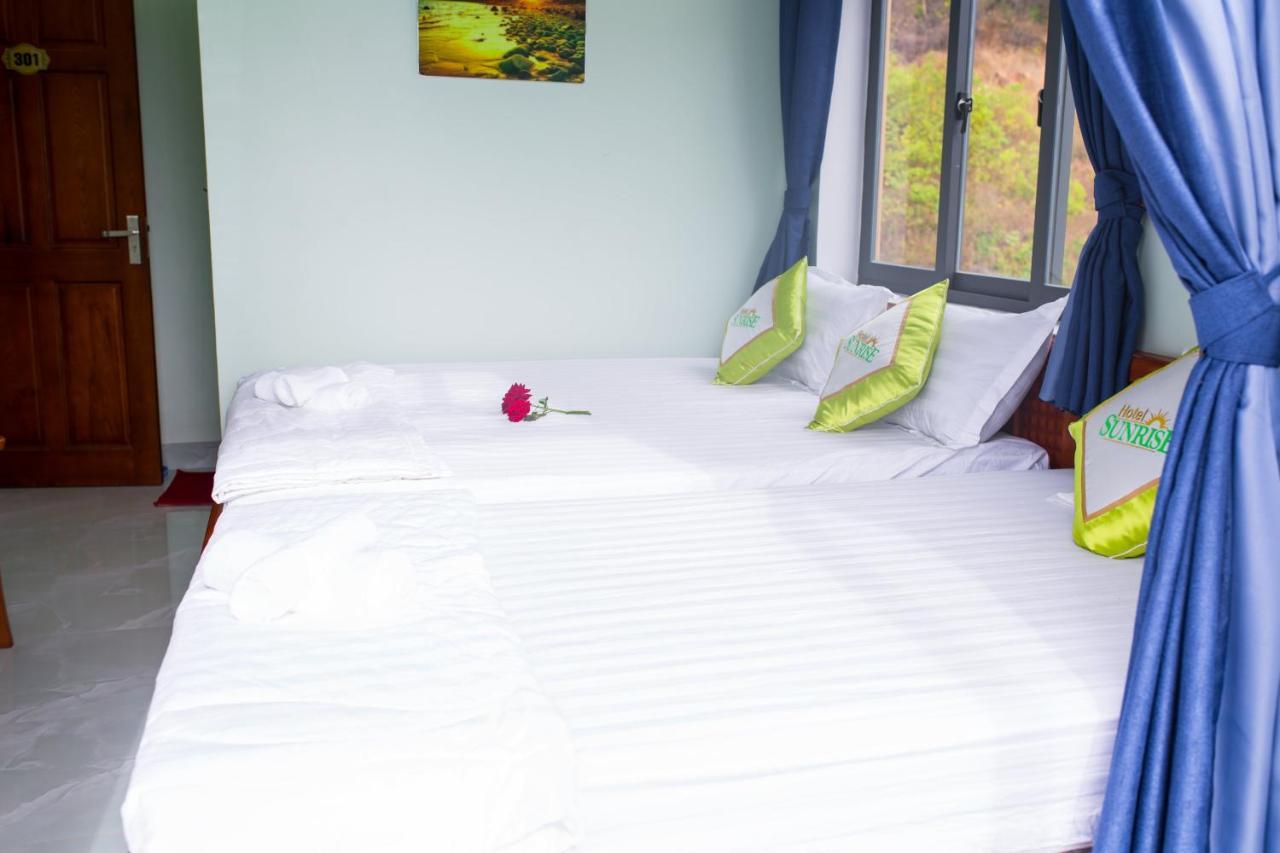 Sunrise Hotel Chi Khu Co Ong Екстер'єр фото