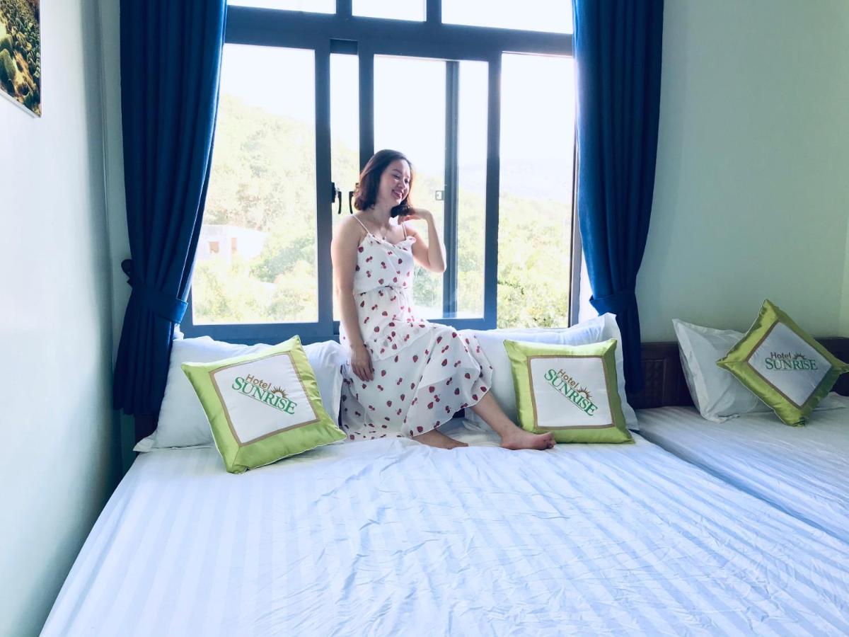 Sunrise Hotel Chi Khu Co Ong Екстер'єр фото
